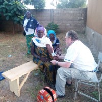 Consultation médicale au village